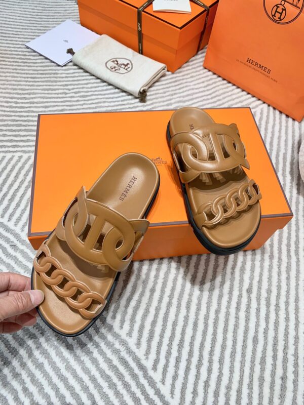 Hermès New Chypre Sandals