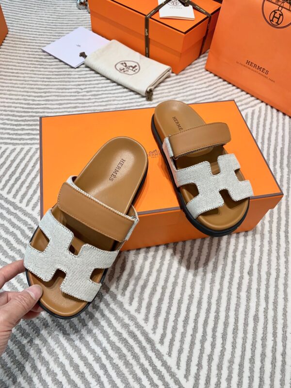 Hermès New Chypre Sandals