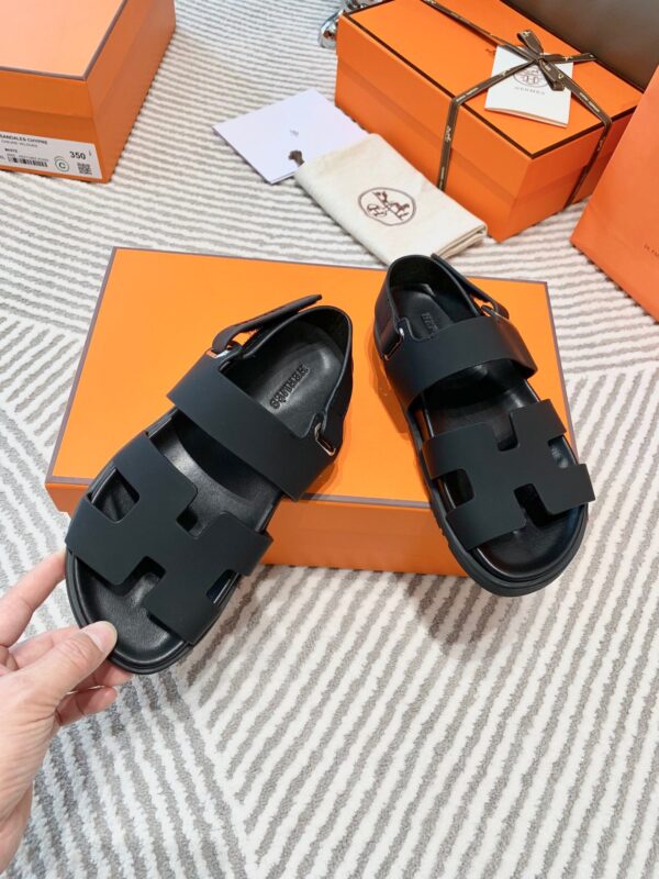 Hermès New Chypre Sandals