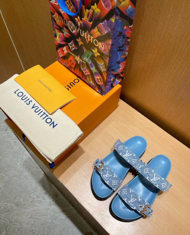 Louis Vuitton 2023 New Classic Sandals