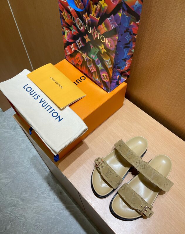 Louis Vuitton 2023 New Classic Sandals