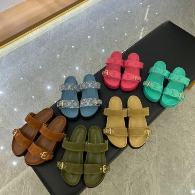 Louis Vuitton New Classic Sandals Collection