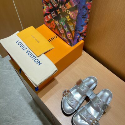 Louis Vuitton 2023 New Classic Sandals