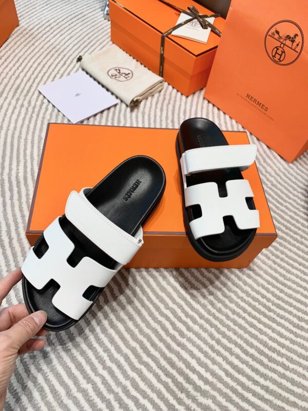 Hermès New Chypre Sandals