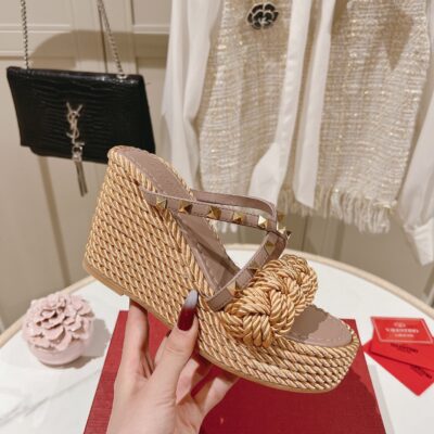 Valentino 2023 New Exclusive Sandals