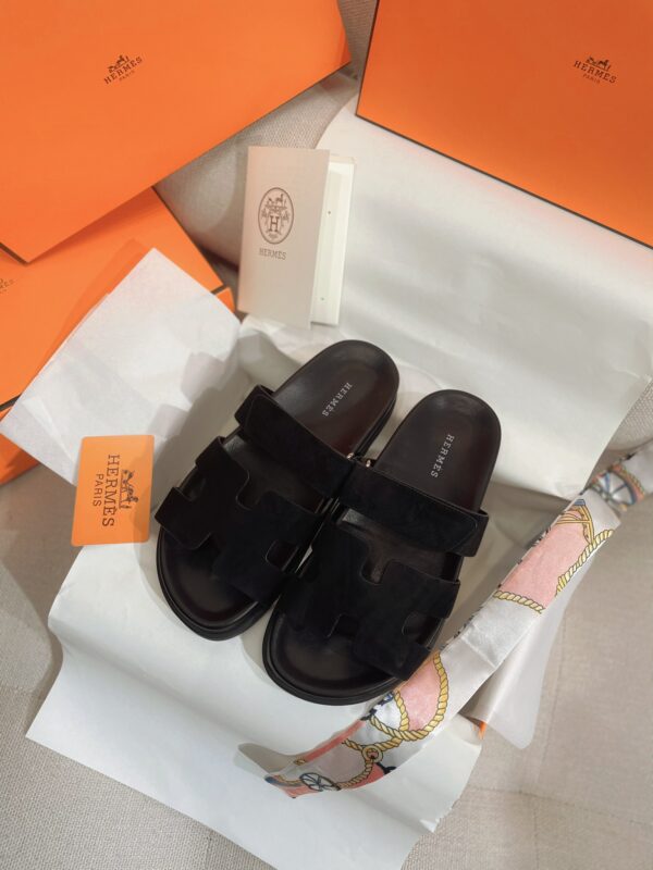 Hermès New Chypre Sandals