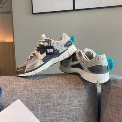 Nike Zoom Vomero 2023 New Sneakers