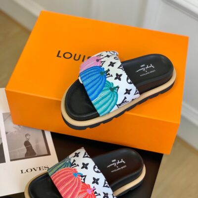 Louis Vuitton 2023 Unisex Slippers