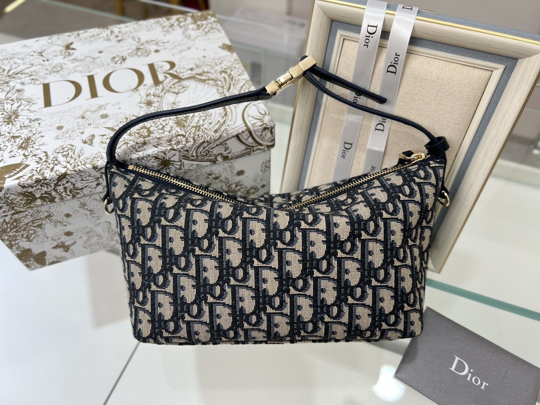 Dior Travel Nomad Clutch - Image 2