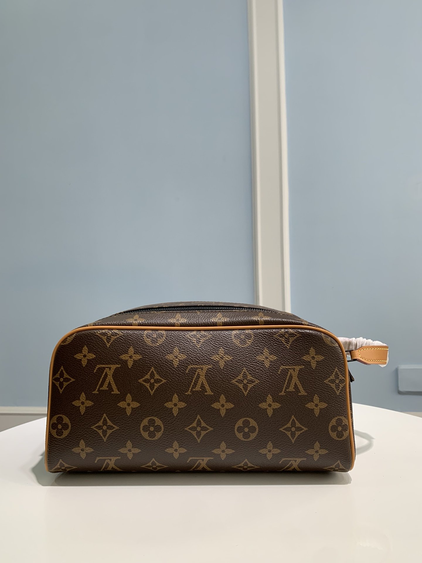 Dior Dopp Cosmetic Bag - Image 2