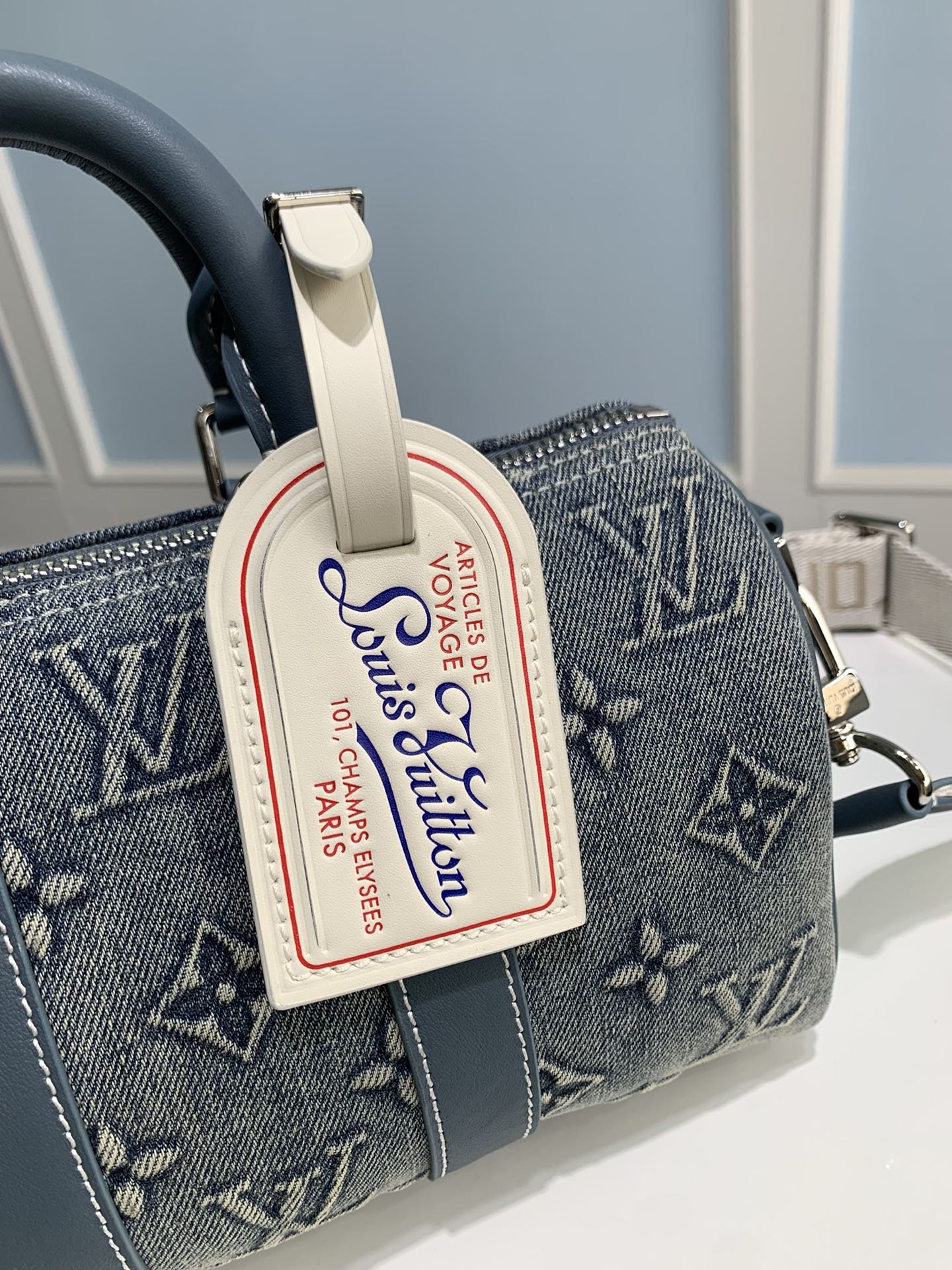 Louis Vuitton Keepall Bandoulière - Image 3