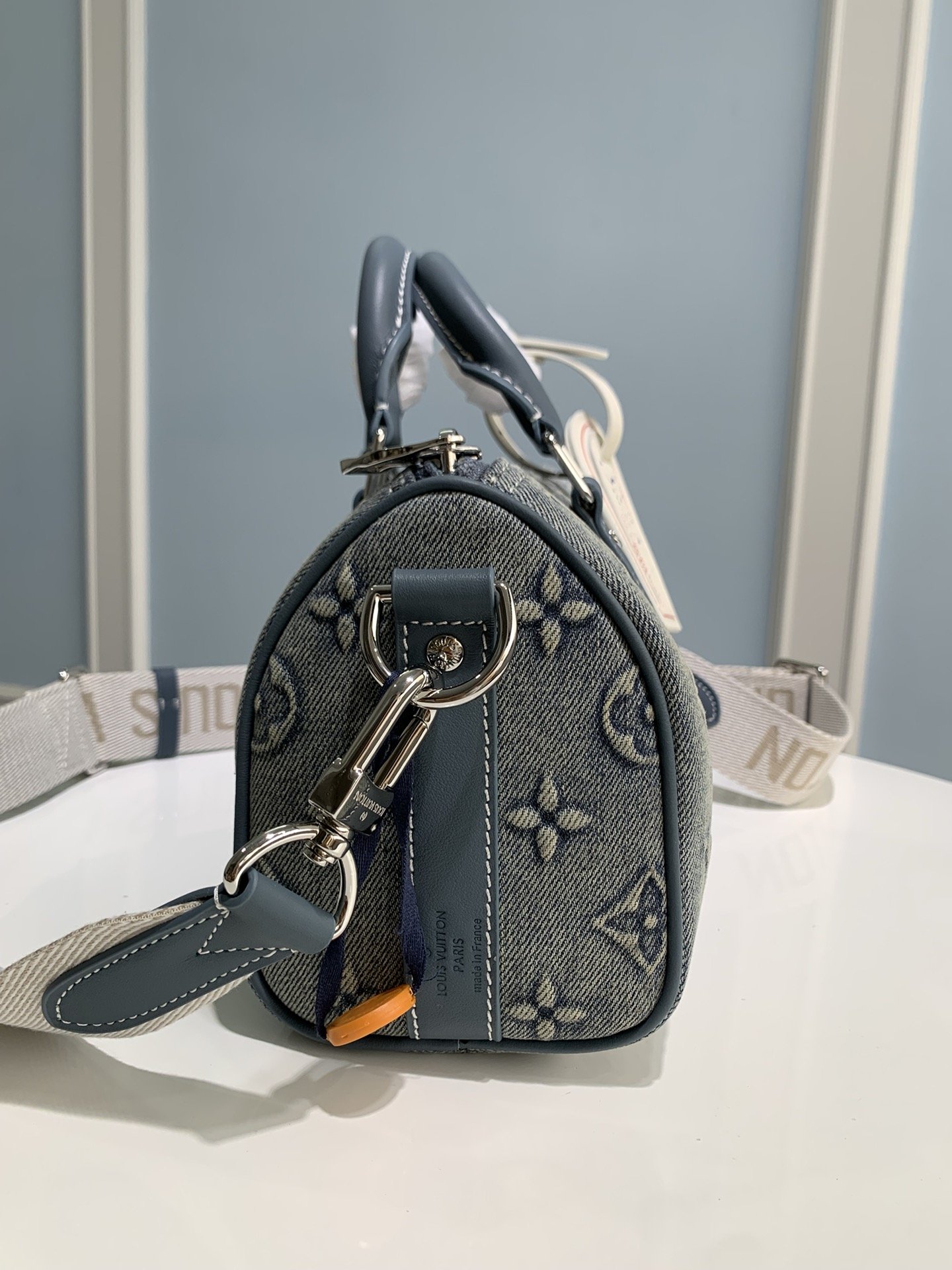 Louis Vuitton Keepall Bandoulière - Image 4