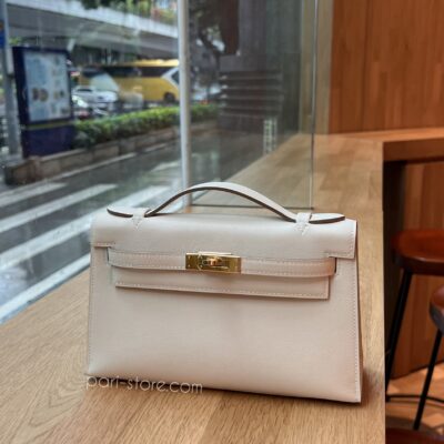 Kelly Pochette in Blanc Swift GHW