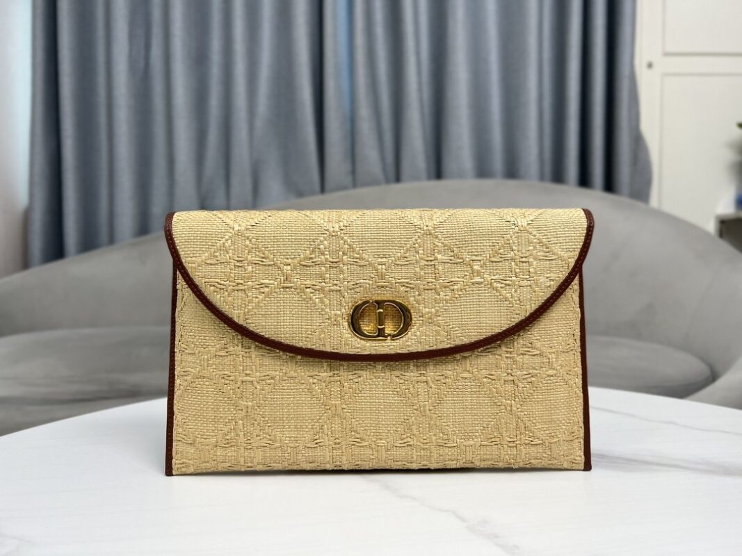 Dior Montaigne New Clutch Bag