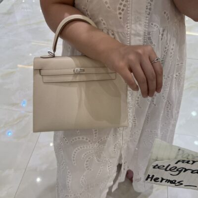 Kelly 28 in Craie Epsom PHW