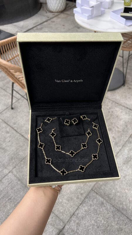Van Cleef&Arpel Alhambra Jewelry Set
