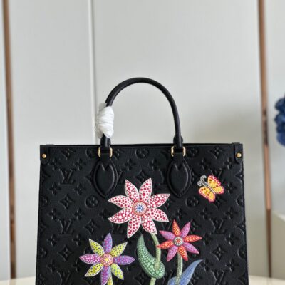 Louis Vuitton OnTheGo MM Bag