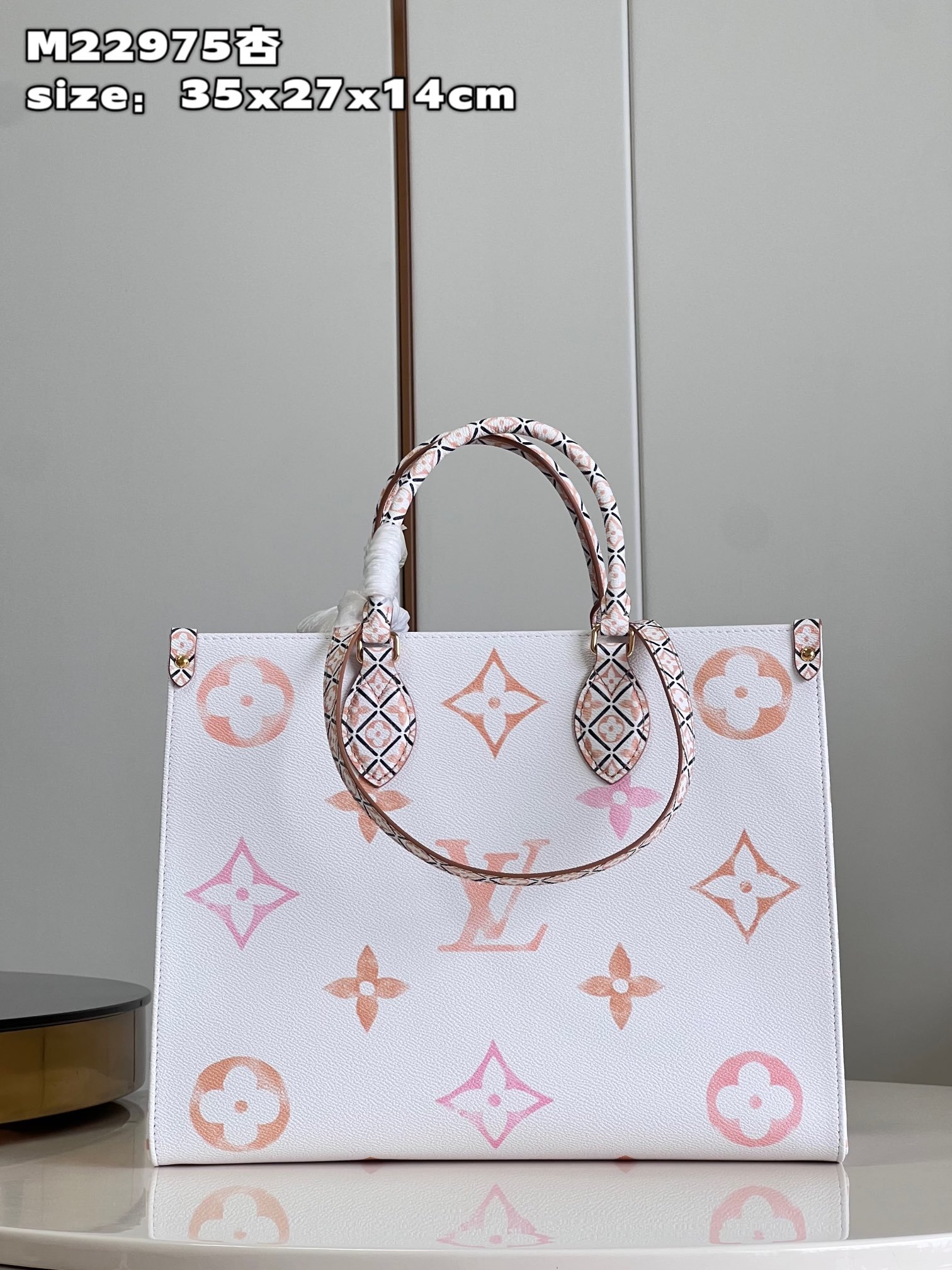 Louis Vuitton OnTheGo Medium Handbag - Image 9