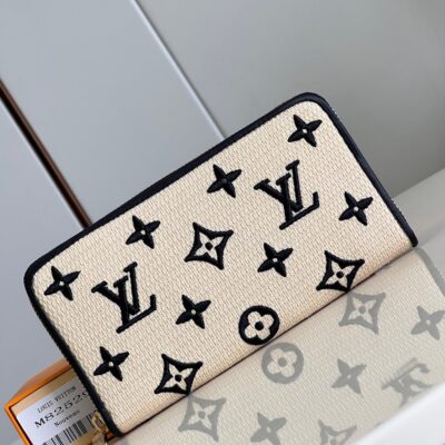 Louis Vuitton Zippy Zipper Wallet