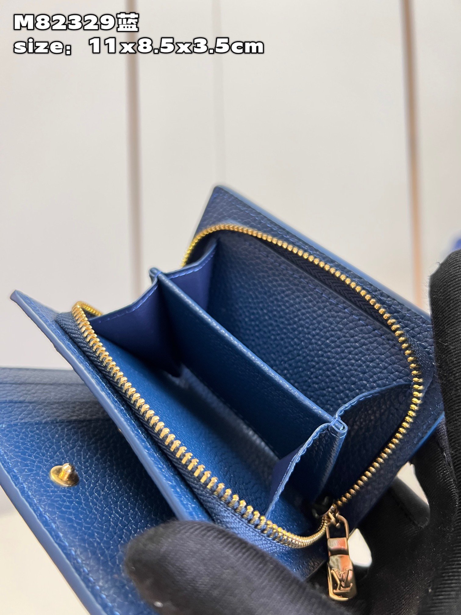 Louis Vuitton Cléa Wallet - Image 3