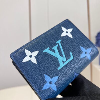 Louis Vuitton Cléa Wallet