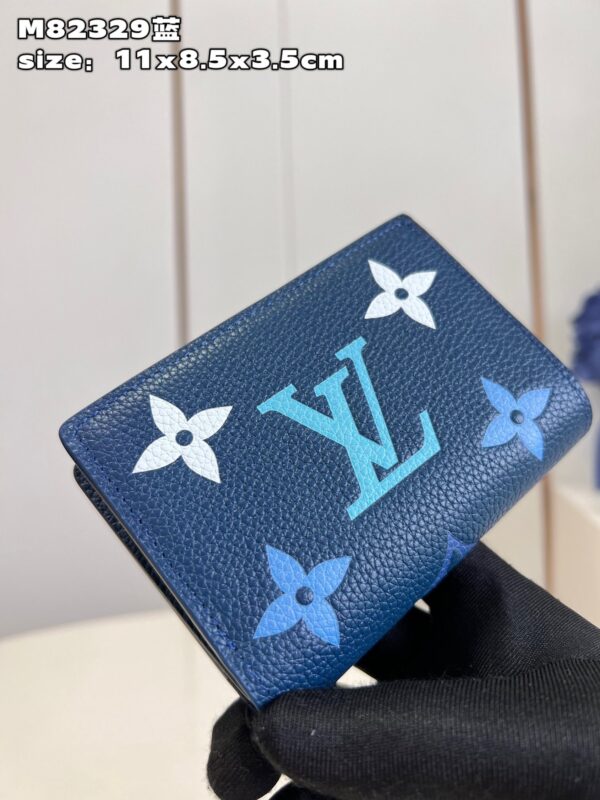 Louis Vuitton Cléa Wallet