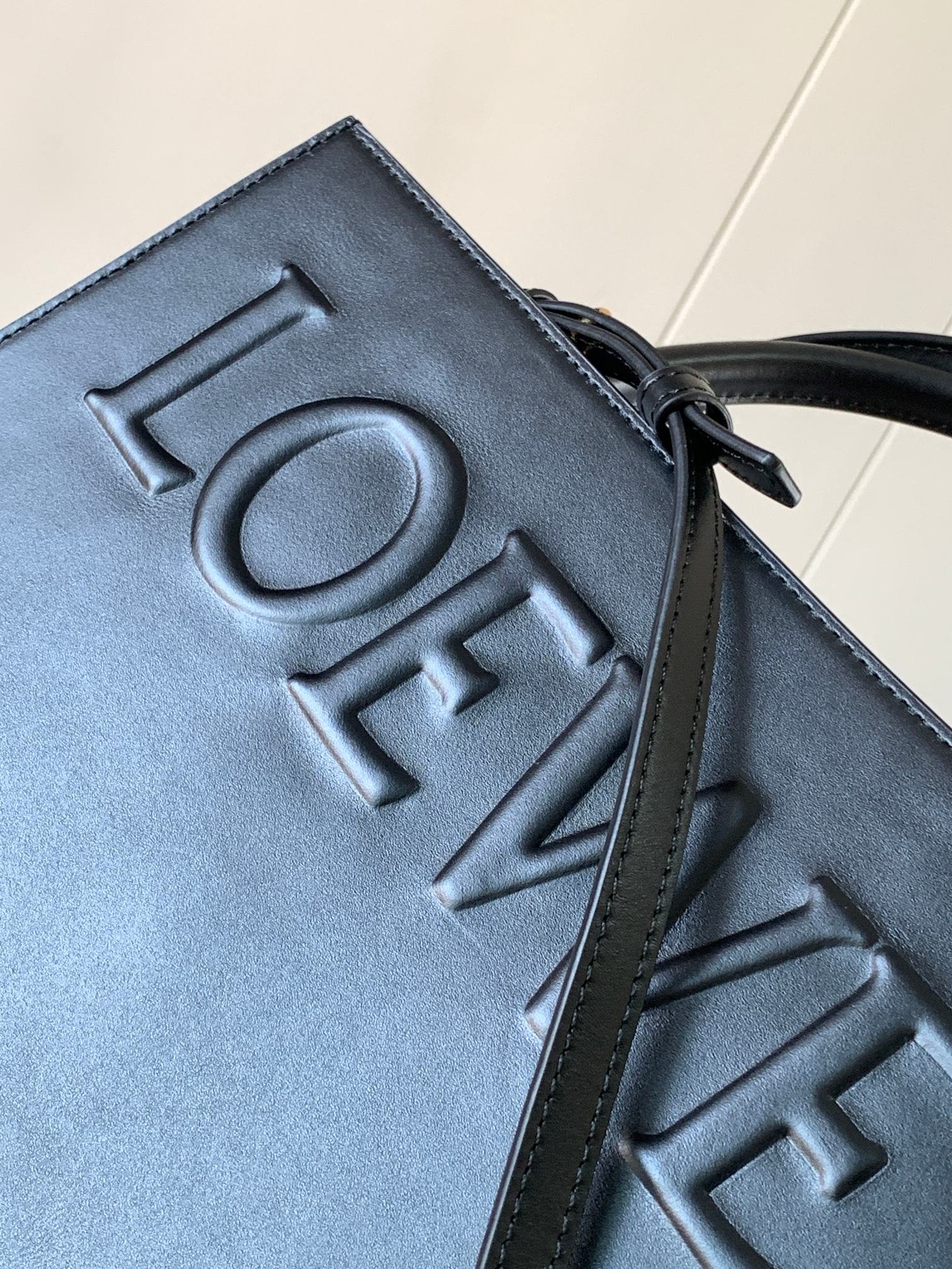 Loewe Standart A4 Tote Bag - Image 7