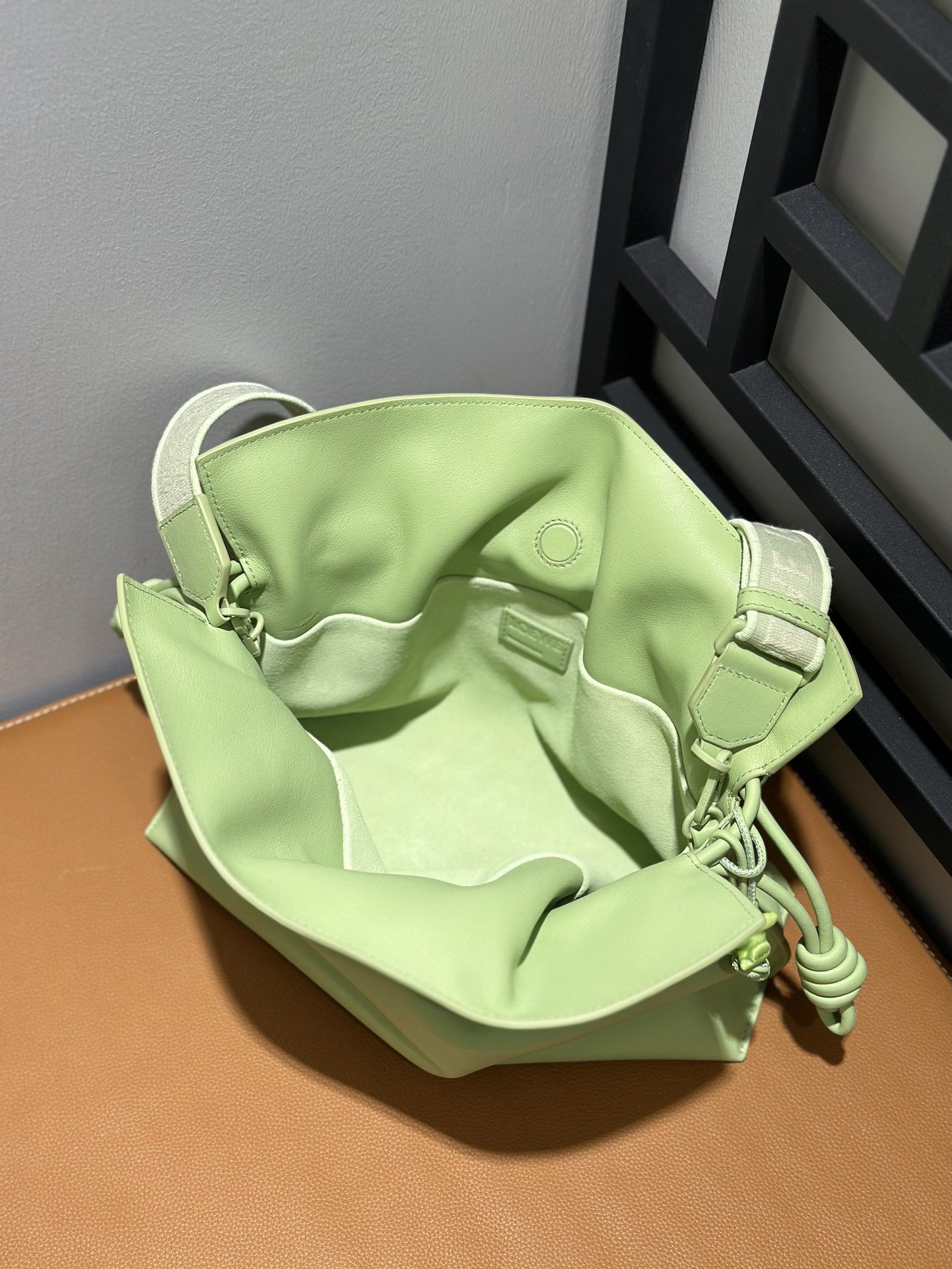 Loewe Shoulder Strap Lucky Bag - Image 4