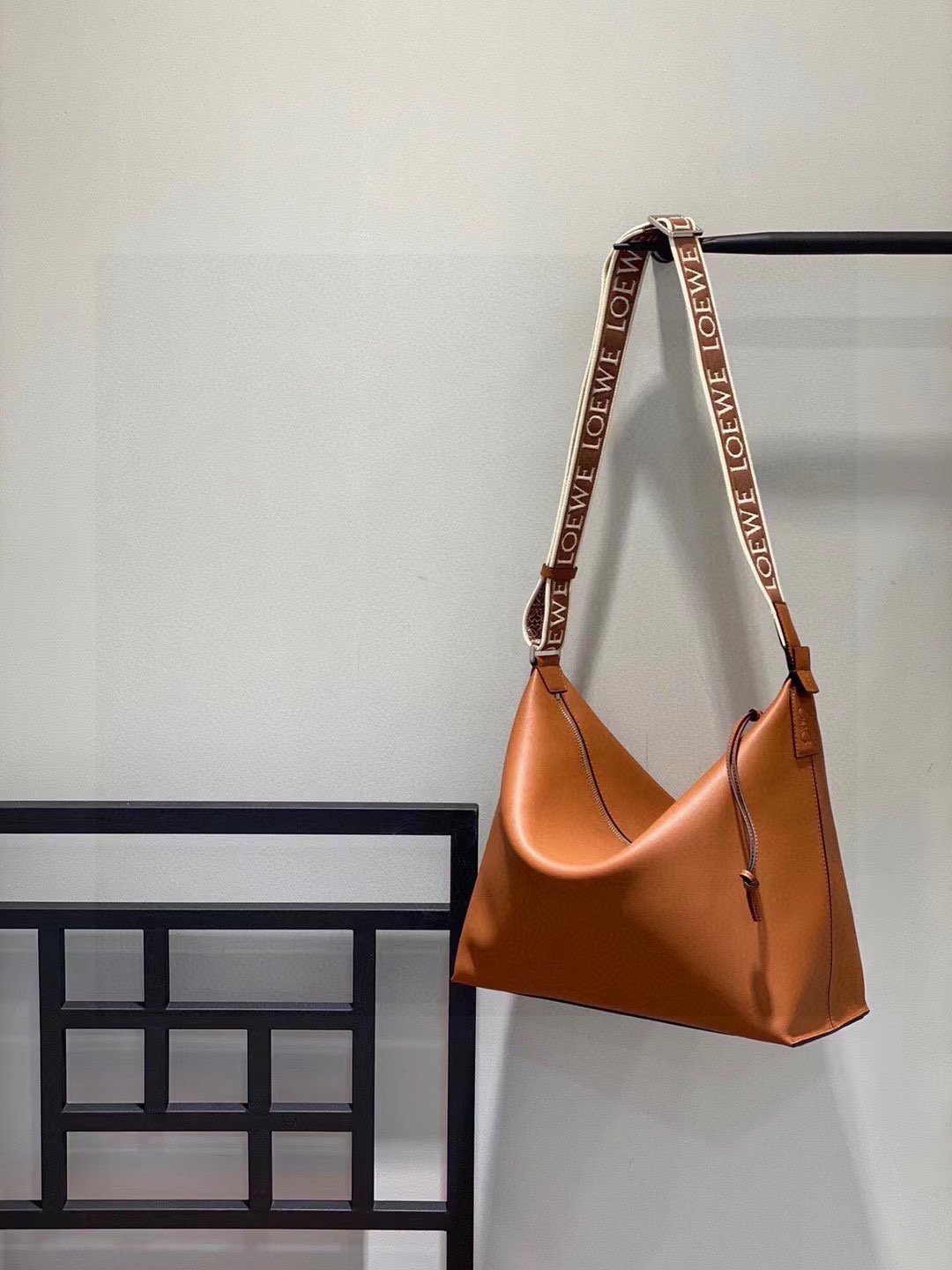 Loewe Large Cubi Bag - Image 4