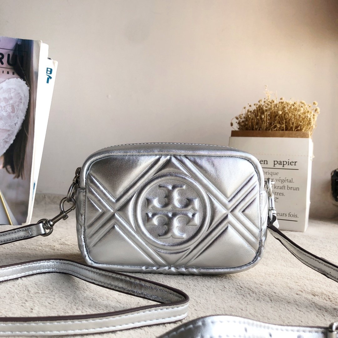 1000024261.jpg Tory Burch Mini Perry Bombe Puffy Leather Camera Bag - Image 1