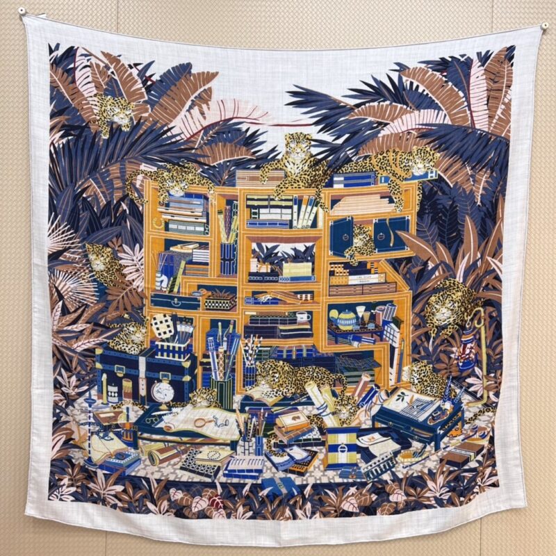Hermes Twelve Leopards Scarf 140x140cm 70% Cashmere 30% Silk