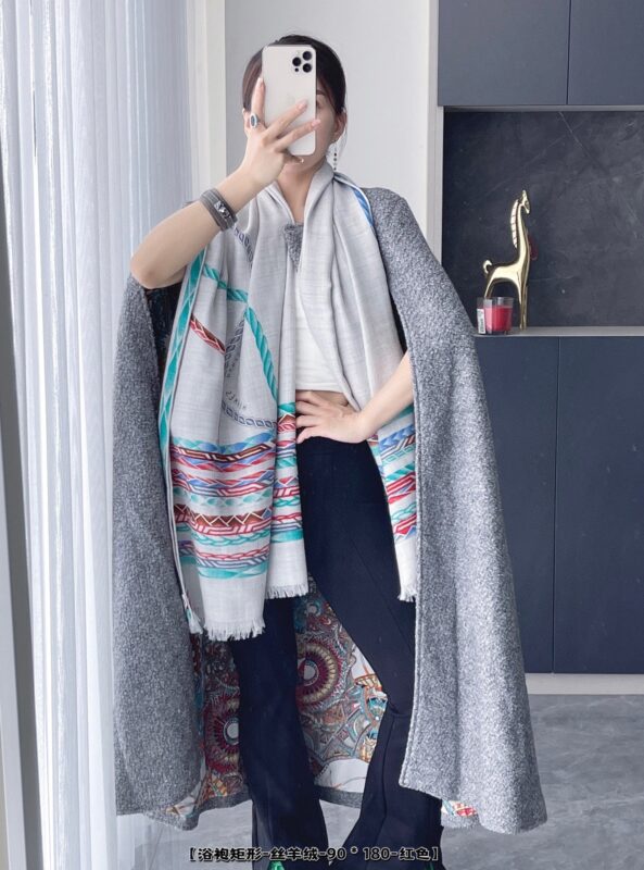 Hermes Bathrobe Rectangle Scarfs