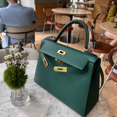 Kelly 28 Epsom Green GHW