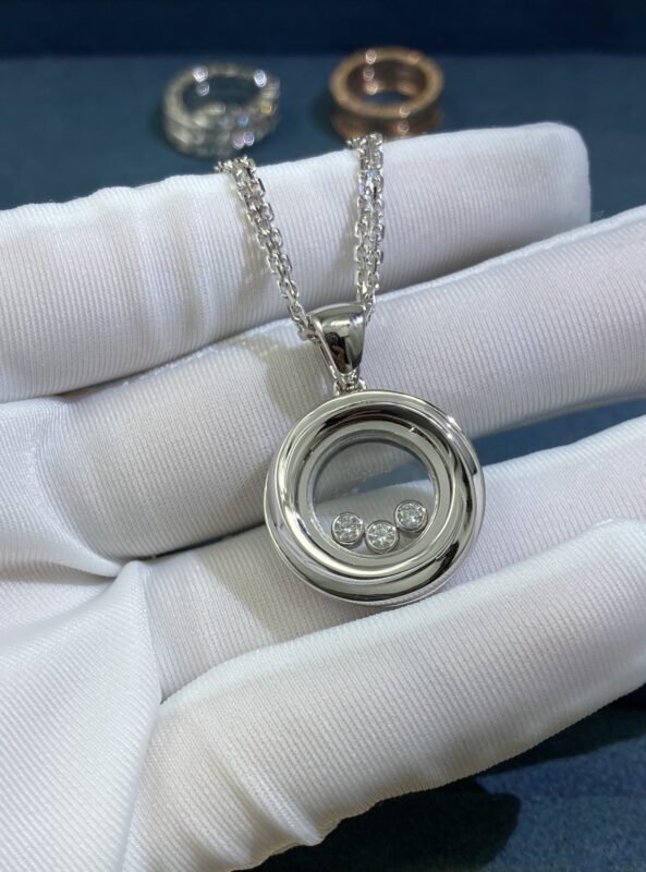 Chopin necklace, white gold