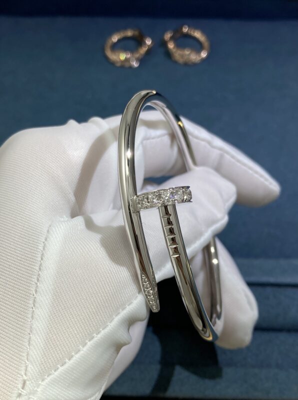 Cartier Wide Diamond Head and Tail Nail Bracelet, White Gold