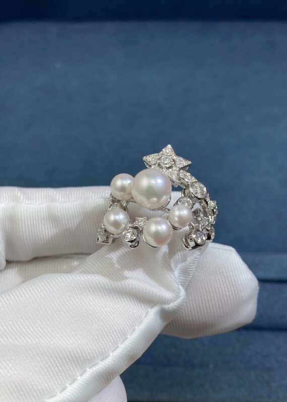 Chanel Pearl ring, white gold