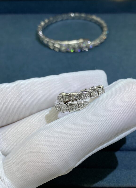 Bvlgary Narrow Snake Ring All Over Diamonds, White Gold