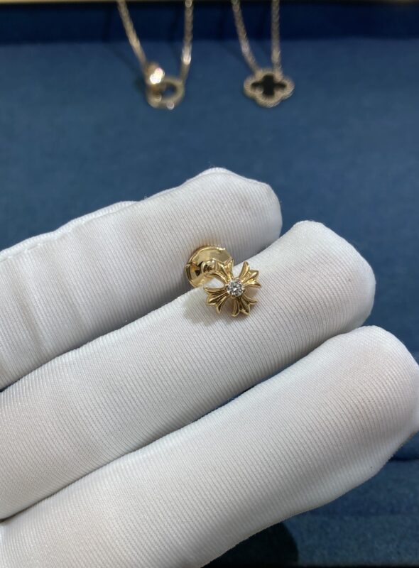 22K Gold Cross Stud Earrings