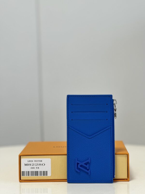 Louis Vuitton Aerogram Aerogram Card Holder