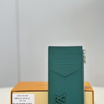 Louis Vuitton Aerogram Aerogram Card Holder