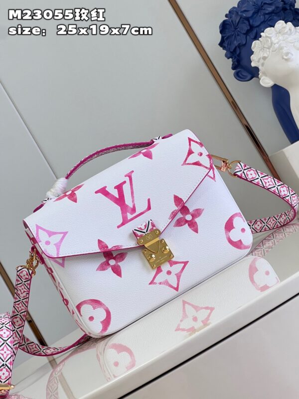 Louis Vuitton Pochette Metis Handbag