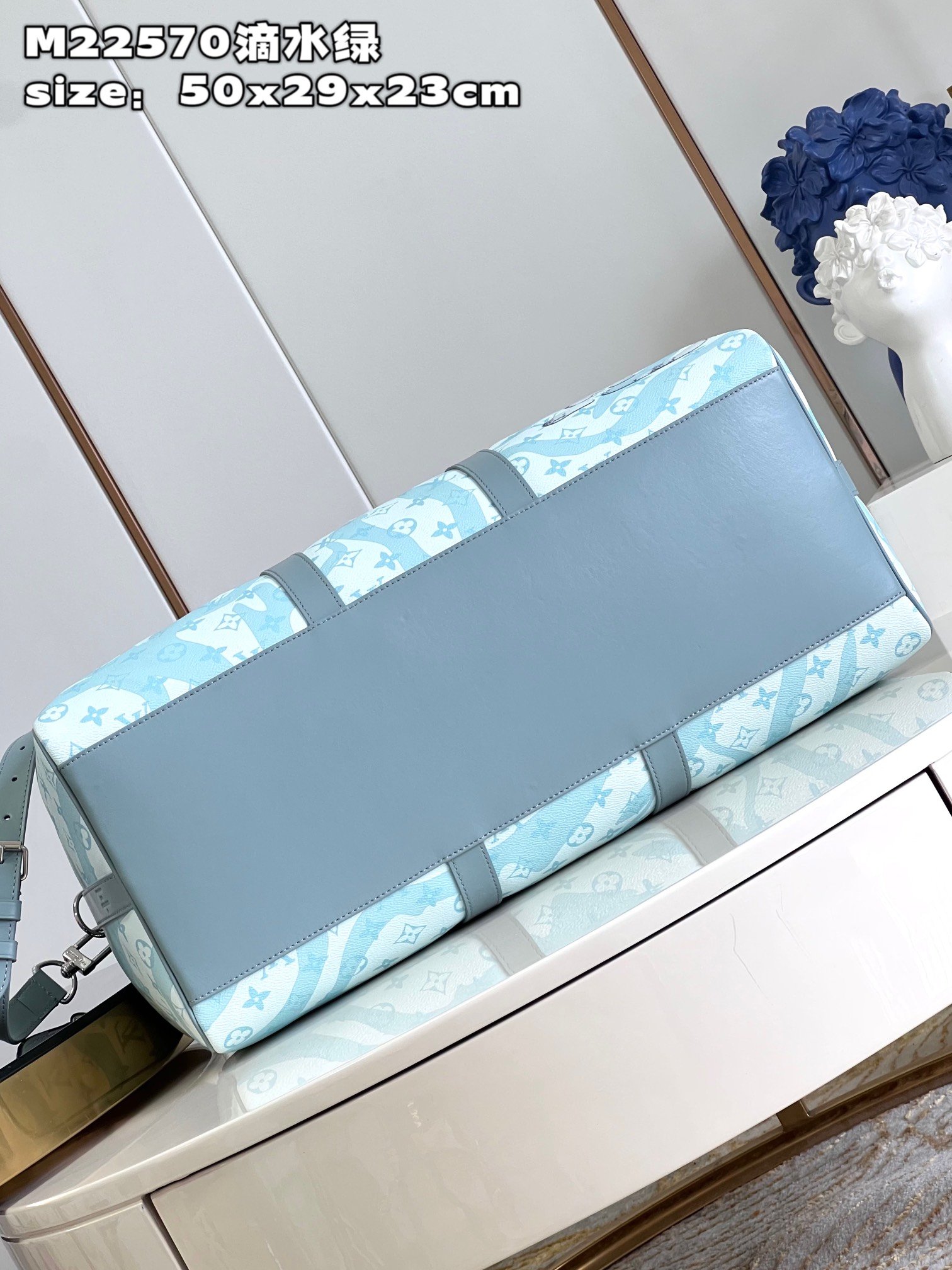 Louis Vuitton Keepall Bandoulière 50 Travel Bag - Image 4