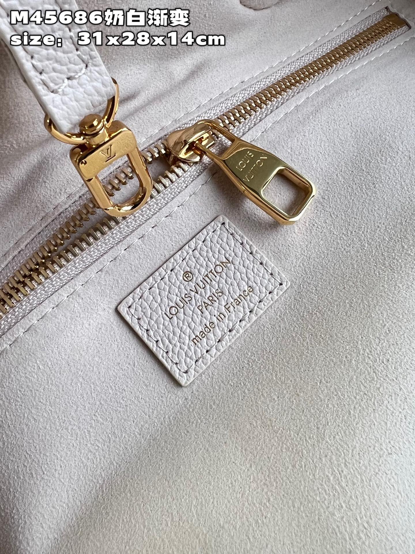 Louis Vuitton Neverfull Medium-sized Handbag - Image 7