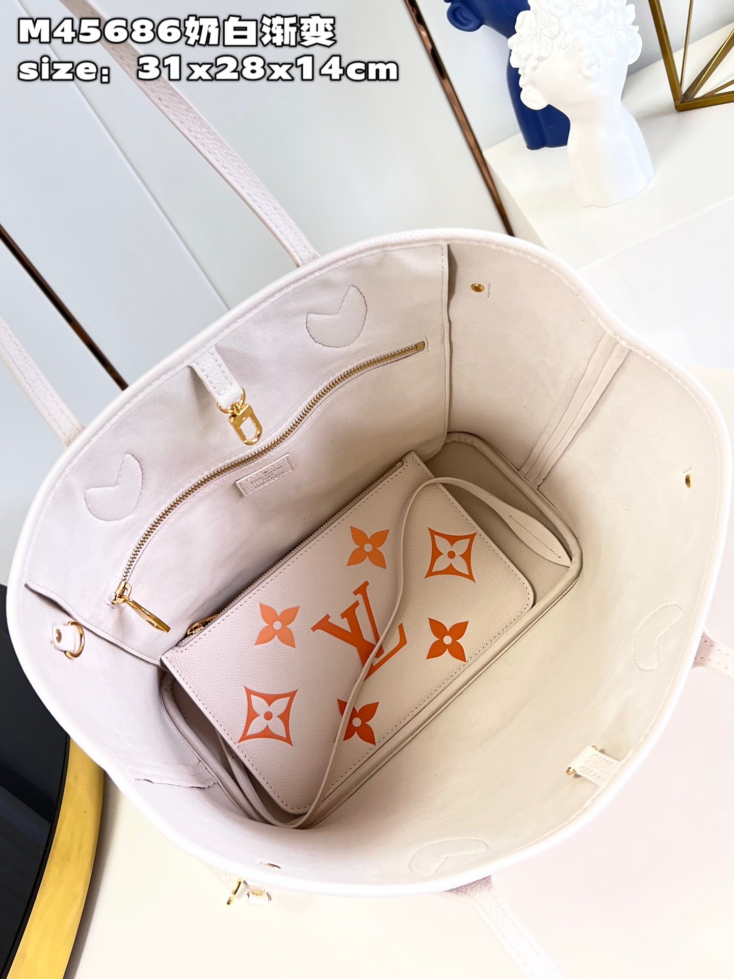 Louis Vuitton Neverfull Medium-sized Handbag - Image 2