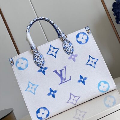 Louis Vuitton OnTheGo Medium-sized Handbag