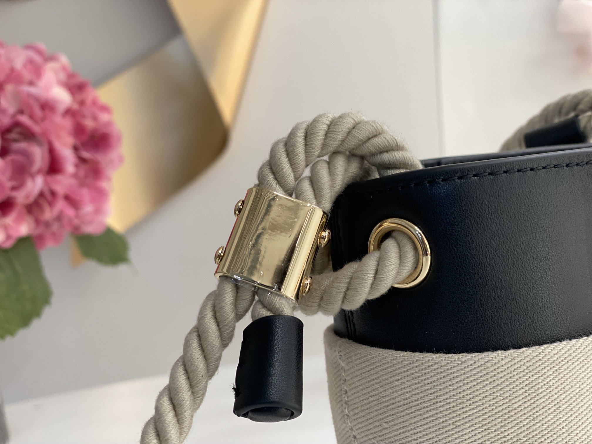 Chloe Key Bucket Bag - Image 5