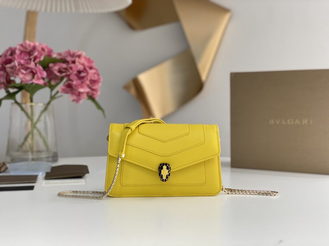 Bvlgari New Serpenti Forever Chain Bag