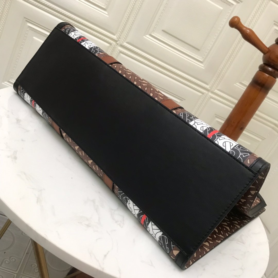 Burberry Tote Bag - Image 5