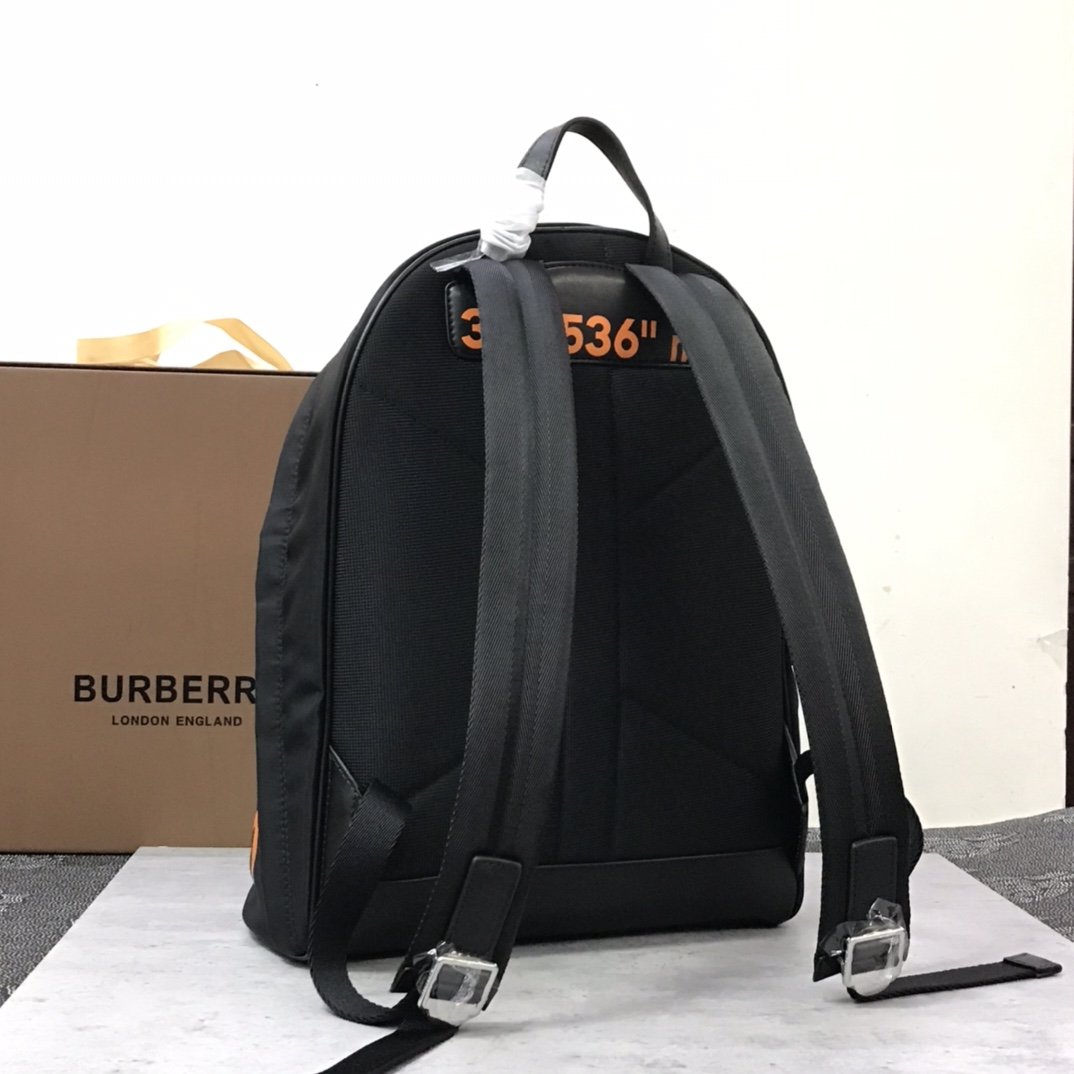 Burberry Backpack - Image 2