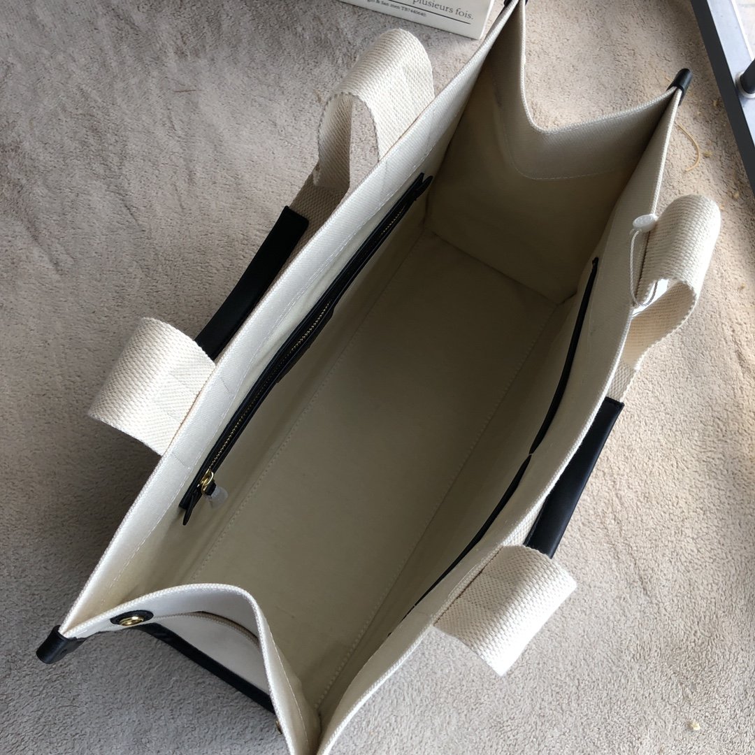 Tory Buch New Tote Bag - Image 4